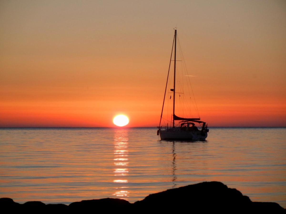 Alba B&B Carloforte  Εξωτερικό φωτογραφία